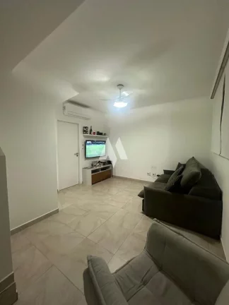 Imagem Casa em Villaggio no Marapé com 2 suítes e piscina.