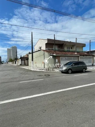 Imagem Sobrado individual, 2 vagas garagem.
