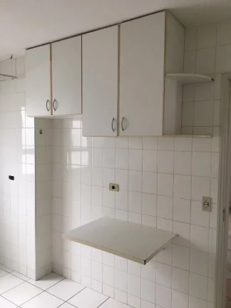 Imagem Excelente apartamento para locação com ótima localização, 2 dormitórios sendo 1 com armário e...