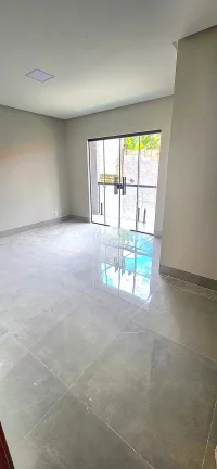 Imagem Sobrado de alto padrão, 4 suites plenas, uma com closet, piscina e área gourmet, no bairro Setor Jaó, em Goiânia-GO