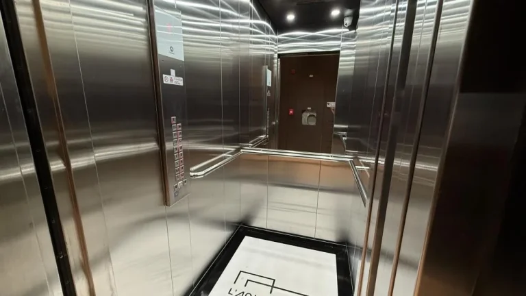 Imagem Apartamento novo de 74 m² com 2 quartos, sendo 1 suíte no bairro Fazenda em Itajaí a venda com Adriano Carpes Imóveis.