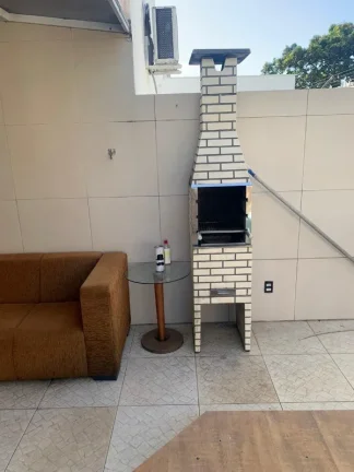Imagem Casa mobiliada com Piscina privativa para Locação