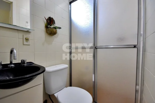 Imagem Apartamento super charmoso com 83m², 3 dormitórios ( 1 suíte ) e 2 vagas na garagem, em rua plana...
