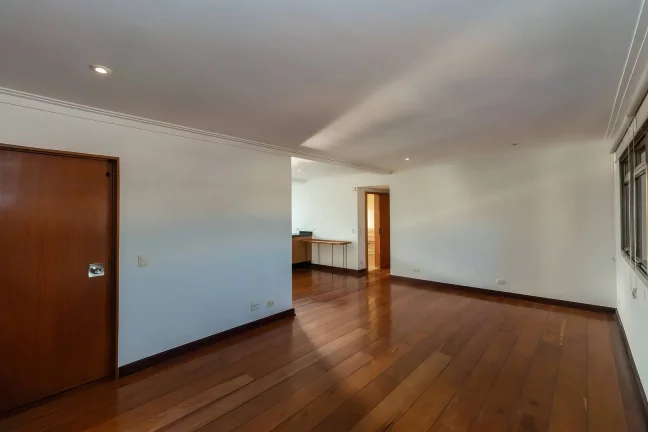Imagem Apartamento à venda no Itaim, com 98 m² e vista deslumbrante