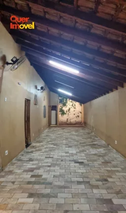 Imagem Imóvel com área de lazer à venda em cidade e bairro: 1 quarto, 1 sala, 3 banheiros, 4 vagas de garagem, 199,21 m² de área.