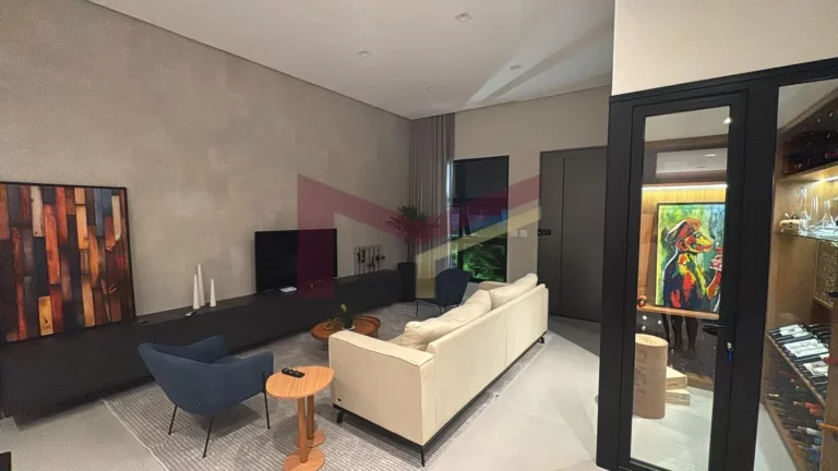 Imagem Casa alto padrão 3 suítes com closet no Damha I