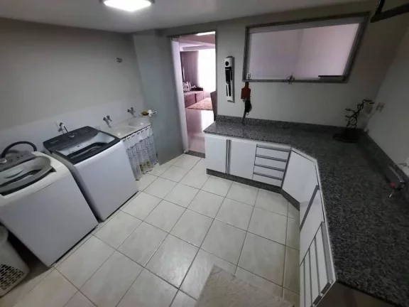 Imagem LINDA CASA A VENDA EM NOVA FRIFURGO.