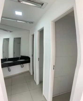 Imagem Salão para alugar, 120 m² por R$ 25.300,00/mês - Vila Romanópolis - Ferraz de Vasconcelos/SP