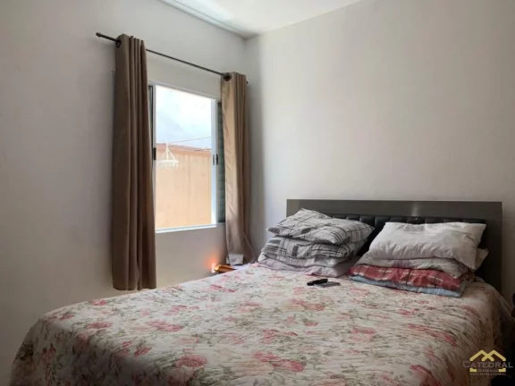 Imagem Casa terrea no bairro Vila hortolândia - com 3 dormitórios e vaga para 3 carros.