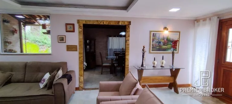 Imagem Casa à venda, 250 m² por R$ 549.900,00 - Prata - Teresópolis/RJ
