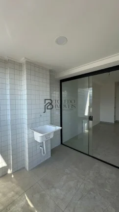 Imagem Apartamento de 2 Dormitórios com suítes no bairro Guilhermina - Praia Grande