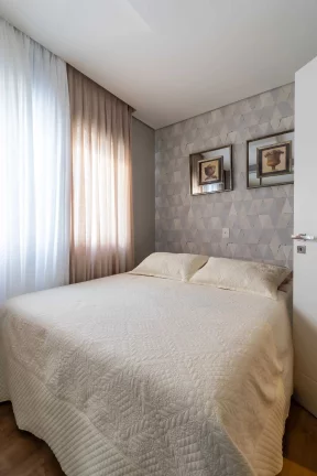 Imagem Apartamento mobiliado com 3 dormitórios sendo 1 suíte e 2 vagas de garagem na Brava em Itajaí