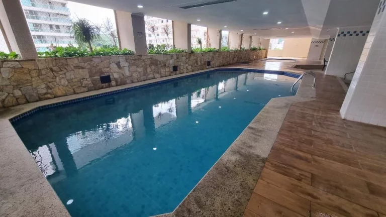 Imagem APARTAMENTO AMPLO REFORMADO COM 2 VAGAS DE GARAGEM LAZER NO PRÉDIO