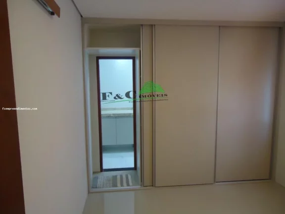 Imagem Casa para Venda em Limeira, Parque Residencial Aeroporto, 2 dormitórios, 1 suíte, 1 banheiro, 3 vagas