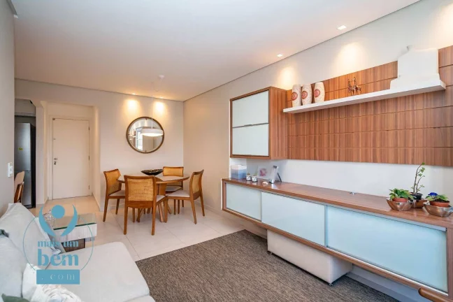 Imagem Apartamento em andar alto com 3 quartos sendo uma suíte à venda, 79 m² por R$ 750.000 - Cabral - Curitiba/PR