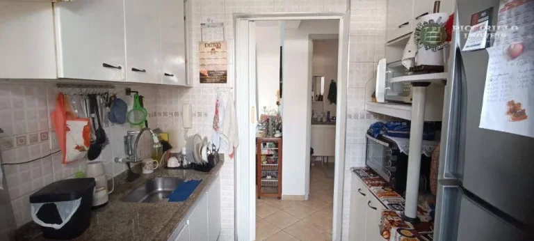 Imagem Apartamento com 2 dormitórios à venda, 64 m² por R$ 270.000,00 - Aviação - Praia Grande/SP