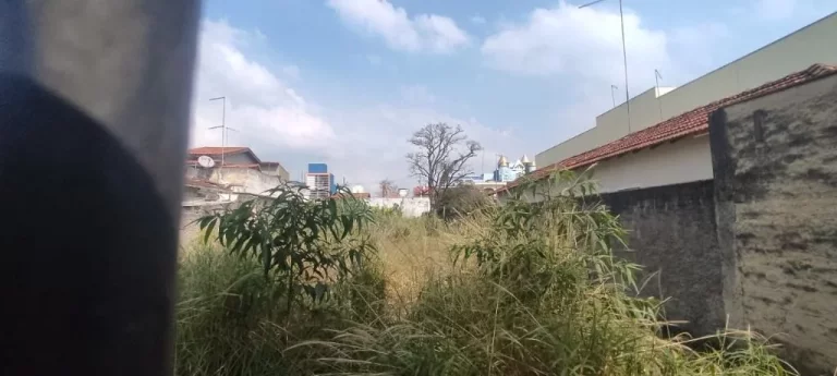 Imagem Terreno à venda, 404 m² por R$ 995.000,00 - Centro - Suzano/SP