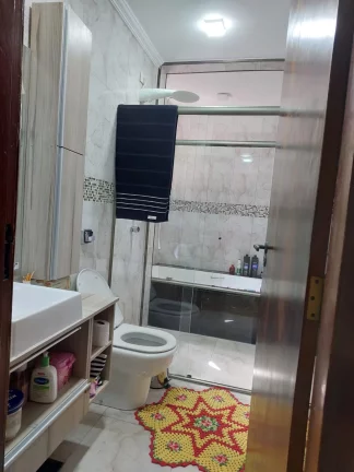 Imagem Sobrado a venda com 3 dorms sendo 1 suíte - Vila Arriete