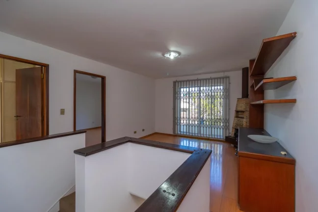 Imagem Casa Comercial no Seminário Curitiba