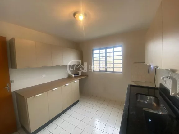 Imagem Duplex à venda em condomínio fechado