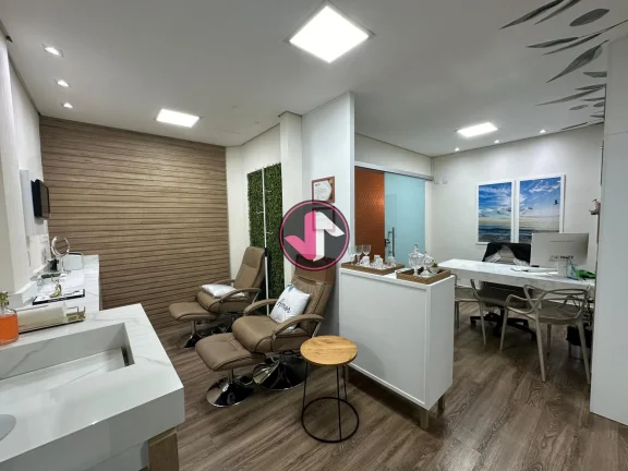 Imagem Se você está em busca de um imóvel comercial espaçoso e bem localizado em Cuiabá, não pode dei...