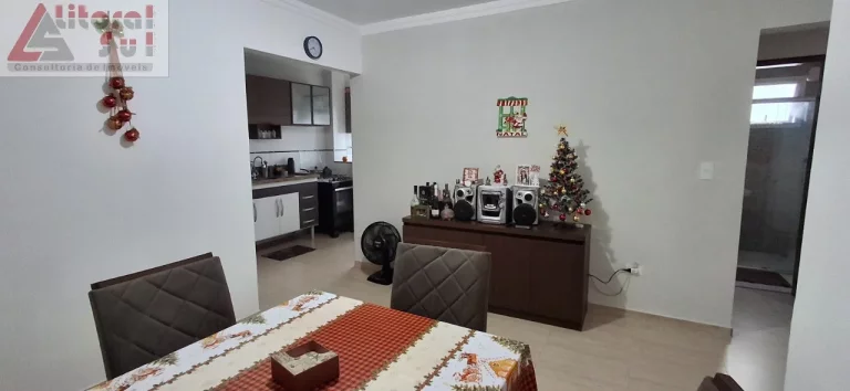 Imagem Imperdível oportunidade: Apartamento à venda em Praia Grande-SP, bairro Ocian, 2 quartos, 1 suíte, 2 salas, 2 banheiros, 1 vaga.
