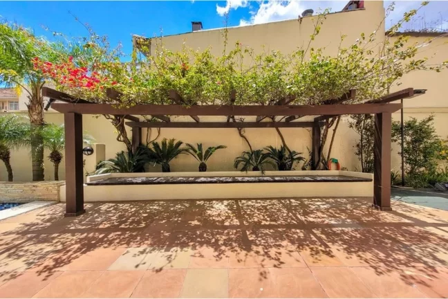 Imagem Apartamento à venda em Porto Alegre, Menino Deus, com 3 quartos, 139m2