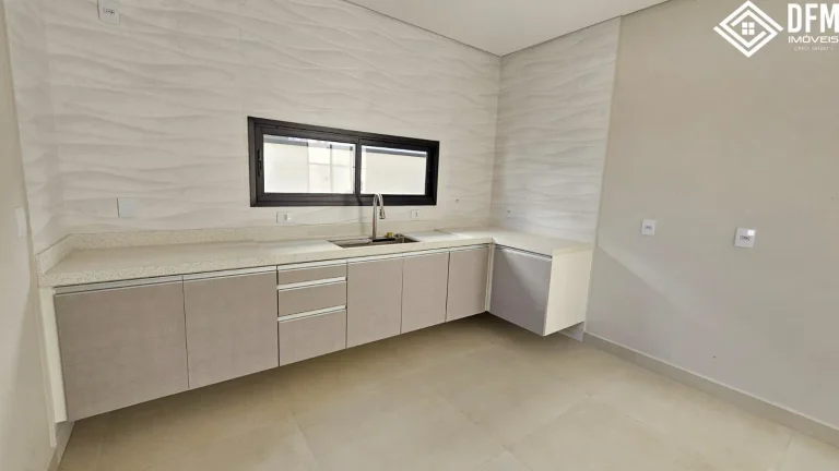 Imagem Sobrado com 4 Dormitorio(s) localizado(a) no bairro Cézar de Souza em Mogi das Cruzes / Mato Grosso do Sul Ref.:DE625