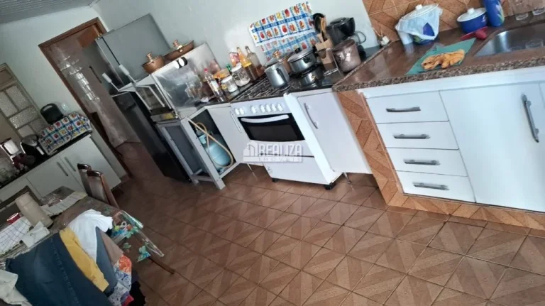 Imagem Casa com 4 Dormitórios no Conjunto Morada do Sol, em Uberaba