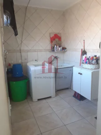 Imagem Impecável casa à venda no Centro de Franco da Rocha-SP: 2 quartos, 1 suíte, 3 salas, 2 banheiros, 2 vagas, 238 m².