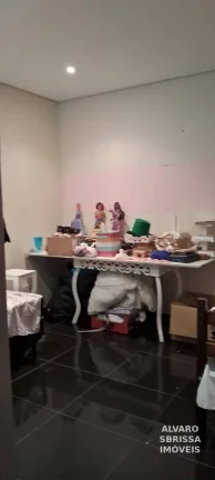 Imagem Linda Casa com 3 dormitórios à venda, 155 m² por R$ 636.000,00