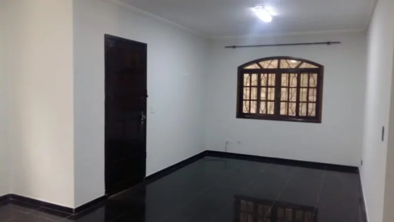 Imagem Sobrado com 3 dormitórios à venda, 650 m² por R$ 1.200.000,00 - Jardim Realce - Suzano/SP
