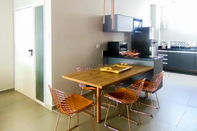 Imagem Apartamento com 2 dormitórios à venda, 85 m² - Pitangueiras - Guarujá/SP