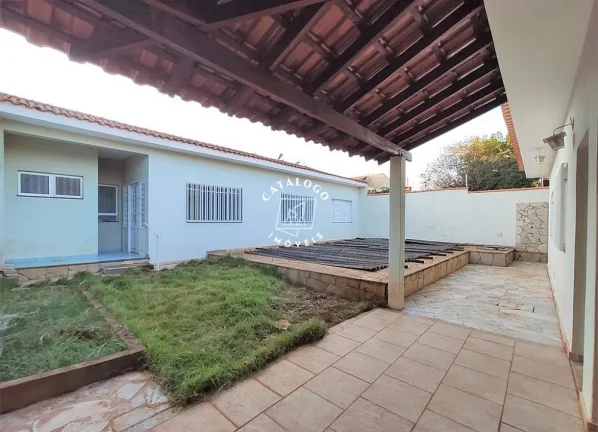 Imagem Casa Comercial a Venda no bairro Parque Residencial Cidade Universitária - Ribeirão Preto, SP