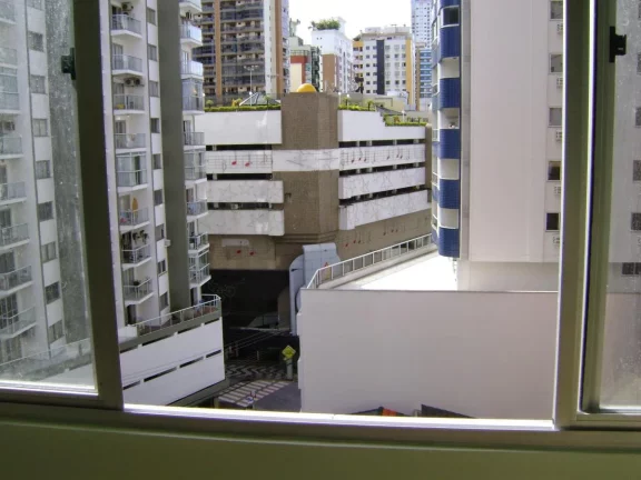Imagem Apartamento para Temporada em Balneário Camboriú / SC no bairro Centro