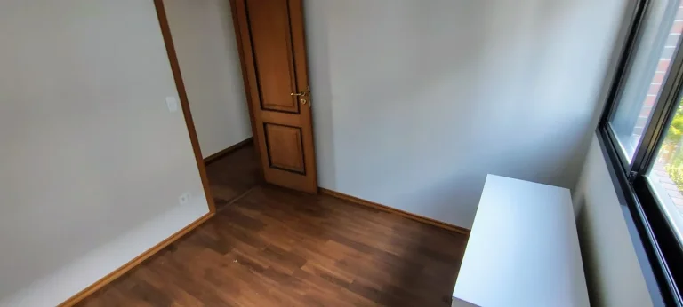 Imagem Apartamento 3 quartos mobiliado no Ahú - Aluguel R$4.500,00.