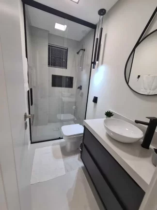 Imagem Apartamento Frente Mar Vista Lateral com 2 dormitórios sendo 1 suíte no Centro de Itapema