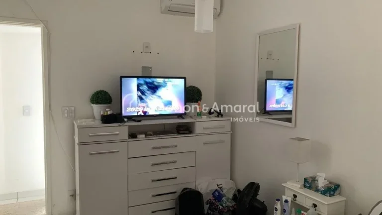 Imagem Casa a venda 2 dorm.Jardim Chapadão

***Um imovel exclusivo pra você!***

São 140m2 de area util,...