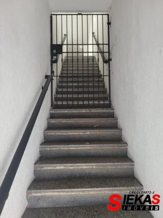 Imagem Sala Comercial para Locação em São Paulo-SP, Jardim Adutora: 1 Sala, 4 Banheiros, 239m² de Área. Venha Conferir!