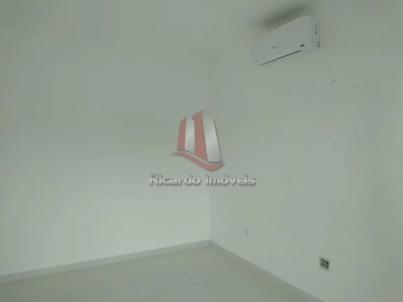 Imagem Casa Alto Padrão Frente c/ 4 Suítes e Canal Navegável