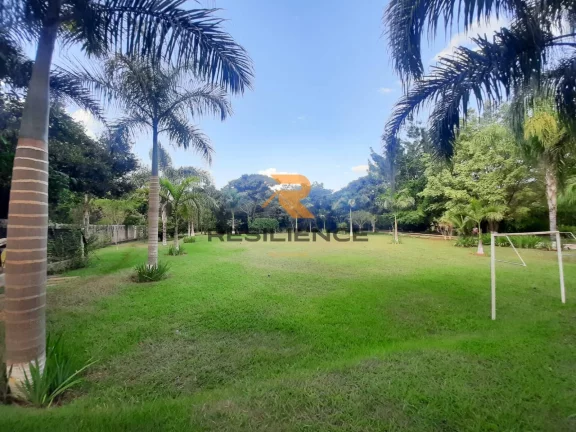Imagem Maravilhoso Sítio em Condomínio fechado com lote de 5.000 m² !!