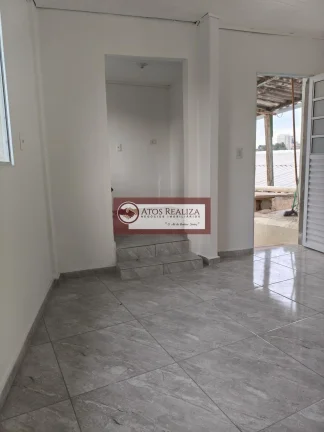 Imagem Casa tipo apartamento para locação em Vila Fachini, SP