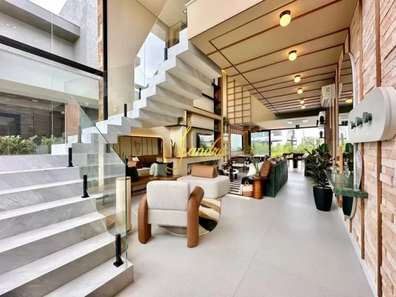 Imagem Casa condomínio nova com 04 suítes mobiliada e decorada