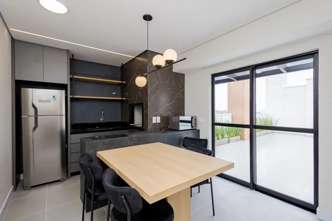 Imagem Apartamento 1 Quarto no Santa Quitéria para Venda em Curitiba
