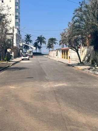 Imagem Casa para Venda em Praia Grande, Florida Mirim, 3 dormitórios, 1 suíte, 3 banheiros, 5 vagas