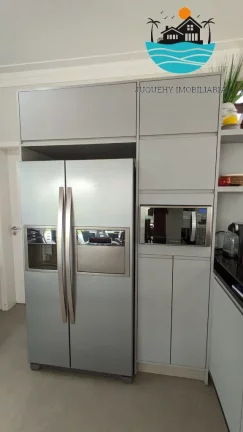 Imagem Venda de Casa em Juquehy, com 4 suítes, piscina e churrasqueira privativa, sauna, serv. de praia, 180 m2 | Juquehy Imobiliária