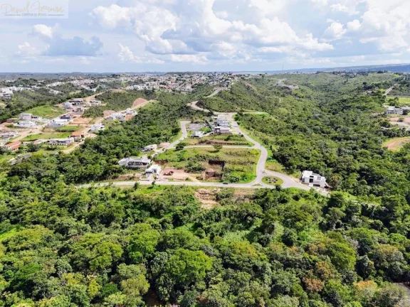 Foto do imóvel: Oportunidade: lote com fundo e vista livre para reserva.