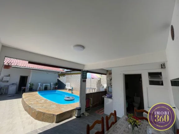 Imagem BERTIOGA-SP CASA COM PISCINA A 1.000m DA PRAIA