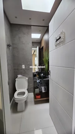 Imagem Apartamento à venda no Ed. Chateau de Versailles no Centro de Balneário Camboriú