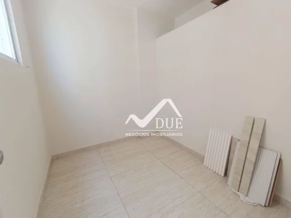 Imagem Apartamento com 3 dormitórios à venda, 148 m² por R$ 875.000,00 - José Menino - Santos/SP